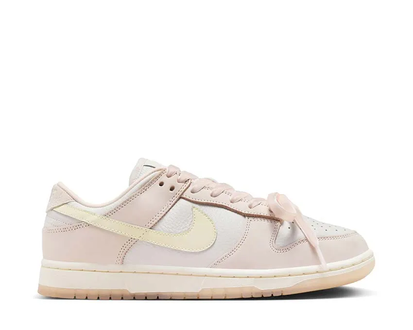 Nike Dunk Low Premium W "Light Soft Pink"