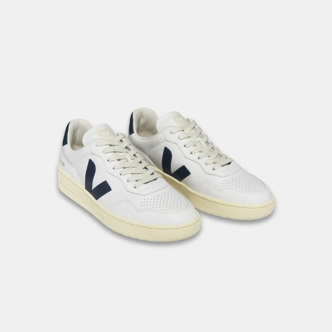 Veja Men's V-90 Leather Extra White Nautico